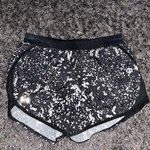 Under Armour Black and White Patterned Shorts